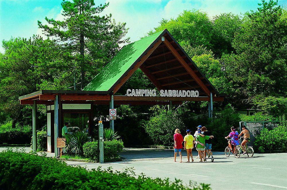 Готель Camping Sabbiadoro Ліньяно-Сабб'ядоро Екстер'єр фото
